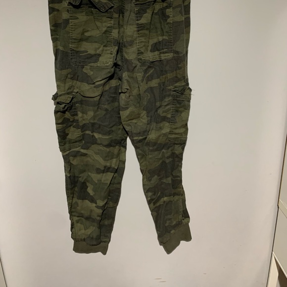 camo jogger - Picture 2 of 3
